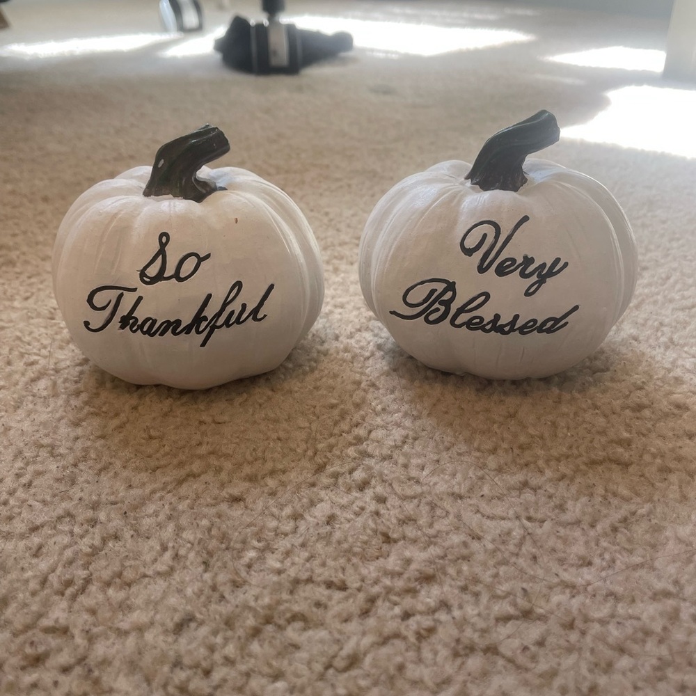 Hobby Lobby White Table Decor Piece